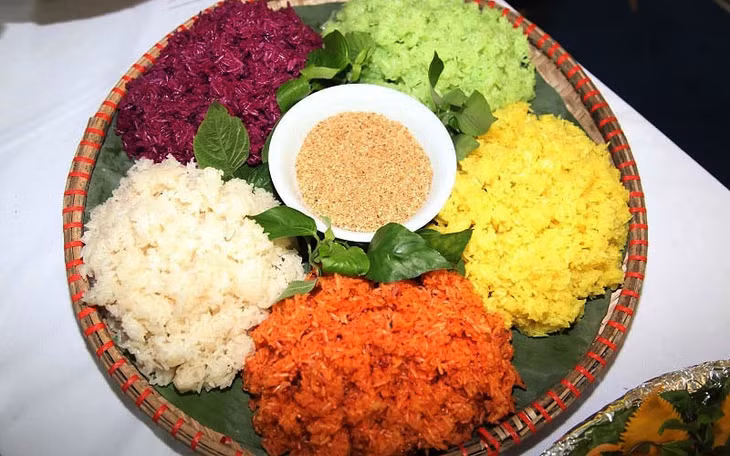 Cơm nếp là món ăn lý tưởng cho người hen suyễn, viêm khí phế quản, tiêu chảy, đau loét dạ dày tá tràng.