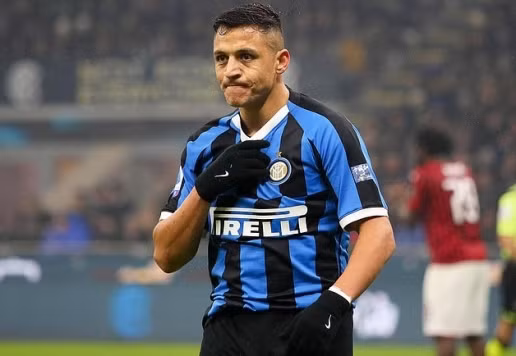  Sanchez trong màu áo Inter Milan.