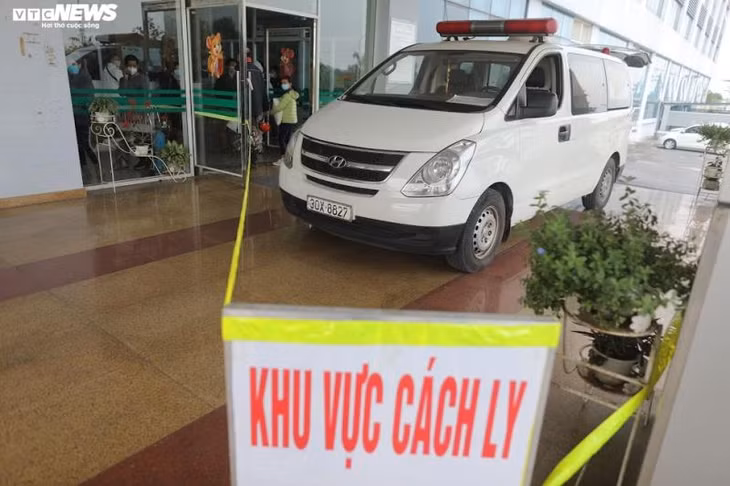 4 ca mắc Covid-19 mới liên quan tới Bệnh viện Bạch Mai, tiếp xúc với nhiều người