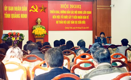 Sở Tư pháp tổ chức hội nghị triển khai, hướng dẫn việc tổ chức lấy ý kiến nhân dân về Dự thảo Luật Dân sự sửa đổi.