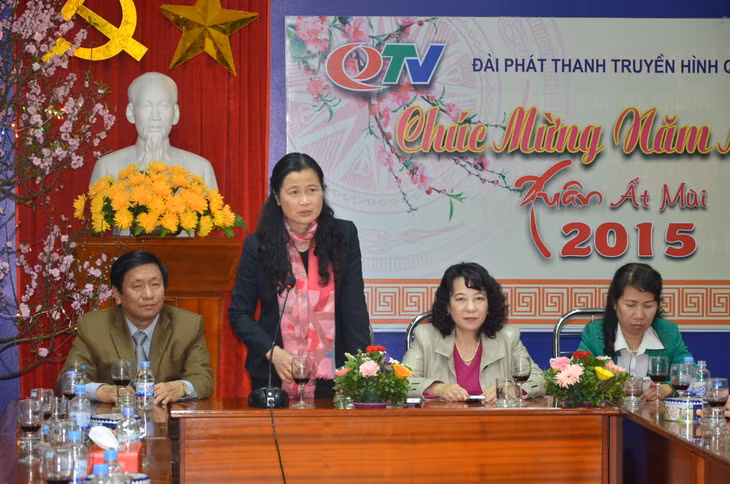 Phó Bí thư Thường trực Tỉnh ủy Đỗ Thị Hoàng chúc Tết một số đơn vị làm nhiệm vụ trực Tết ảnh 6