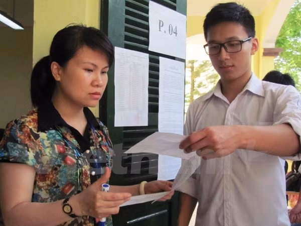 So với kỳ thi tốt nghiệp trung học phổ thông năm 2014, kỳ thi năm 2015 có rất nhiều điểm mới. (Ảnh: PM/Vietnam+)