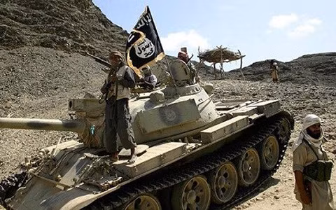 Nhà nước Hồi giáo tự xưng âm mưu biến Libya thành điểm nóng (ảnh: Reuters)