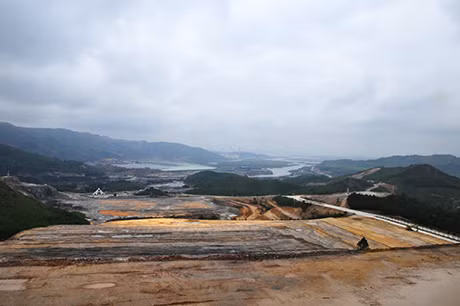 Nghĩa trang An Lạc đang gấp rút được hoàn thiện.