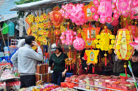 hay tranh thủ mùa đồ vật trang trí nhà cửa.