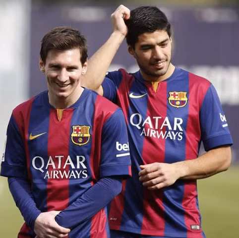 Scholes đang chờ đợi màn trình diễn của Messi trong trận đấu với Man City