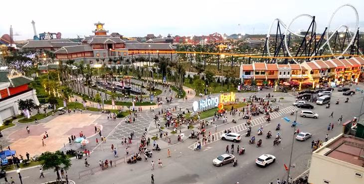 Công viên Đại Dương của Tập đoàn Sun Gruop đầu tư đi vào hoạt động đã tạo thêm sản phẩm du lịch đặc sắc cho Quảng Ninh