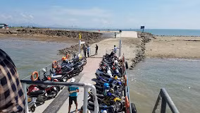 Khu vực cảng Ghềnh Võ