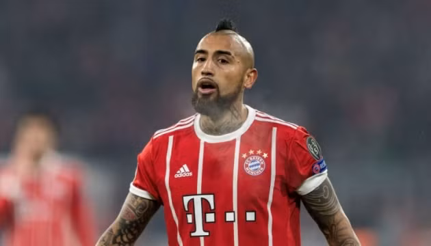  Man Utd quyết mua Vidal.