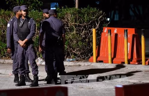 Lực lượng an ninh gác tại Male, Maldives ngày 7/2. Ảnh: AFP/TTXVN