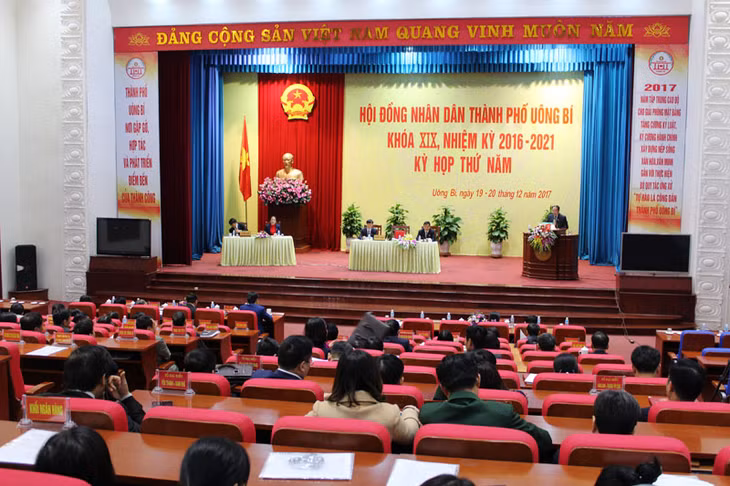 Kỳ họp thứ 5, HĐND TP Uông Bí khóa XIX.