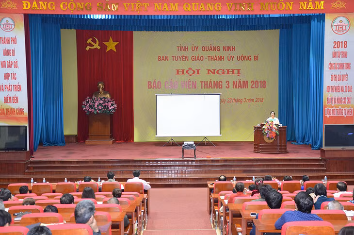 PGS.TS Nguyễn Minh Tuấn, Viện trưởng Viện Xây dựng Đảng, Học viện Chính trị quốc gia Hồ Chí Minh.