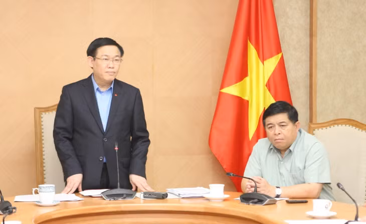 Phó Thủ tướng Vương Đình Huệ phát biểu tại buổi làm việc. Ảnh: VGP/Thành Chung