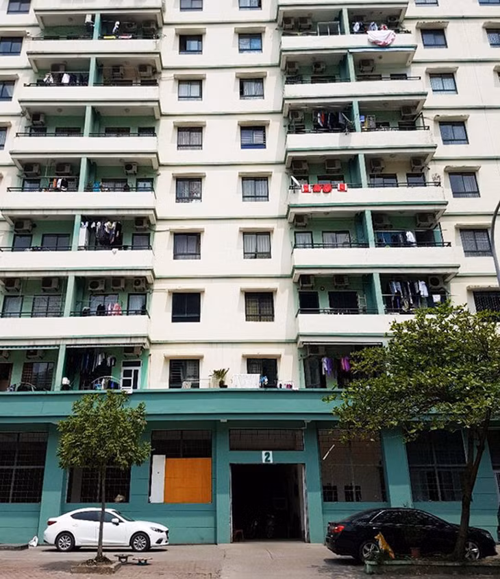 Chưng cư 12 tầng TP Hạ Long.