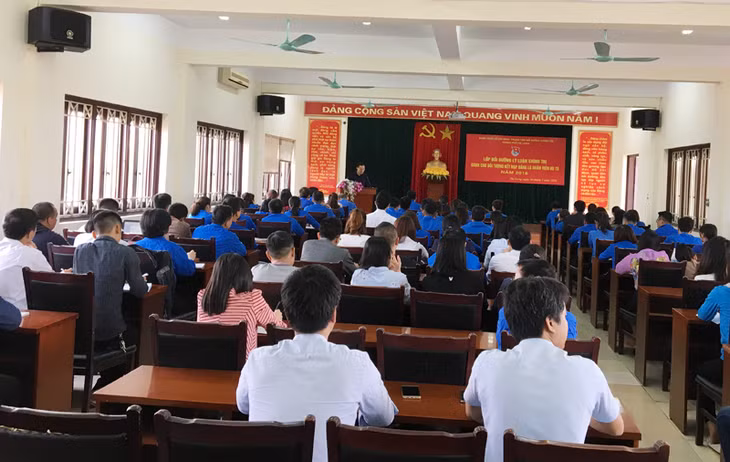 Quang cảnh lễ khai giảng.