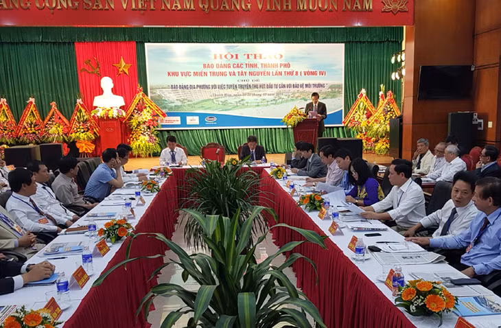 Quang cảnh hội thảo
