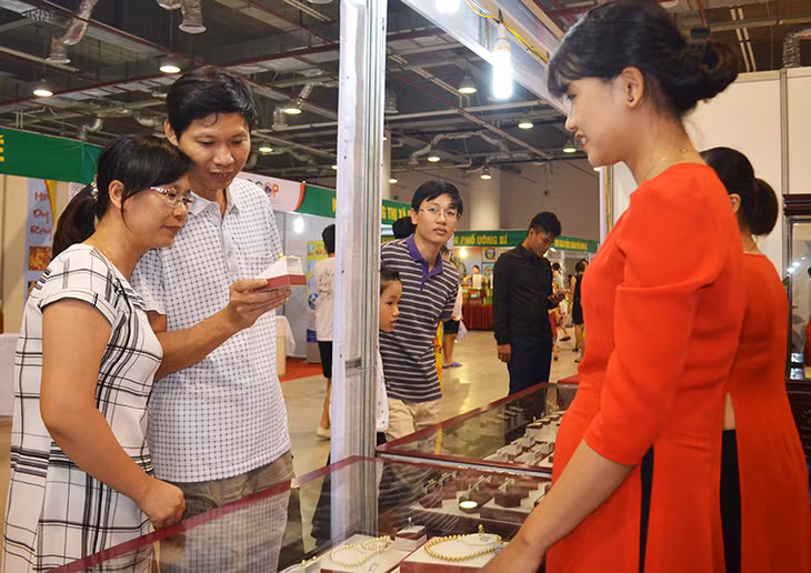 Ngọc trai Hạ Long hiện là sản phẩm mang lại giá trị rất cao