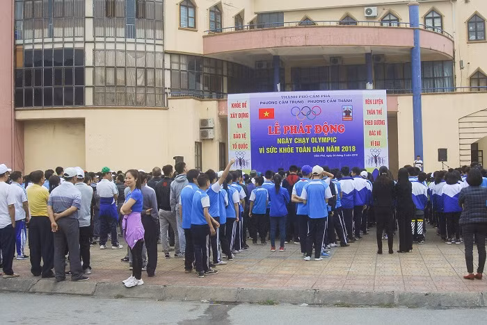 TP Cẩm Phả phát động Ngày chạy Olymlic vì sức khỏe toàn dân năm 2018.