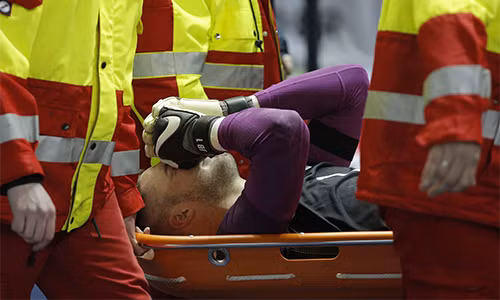 Butland từng bốn lần khoác áo tuyển Anh và bắt chính trong mọi trận đấu của Stoke City tại Ngoại hạng Anh mùa này. Nhưng ca chấn thương hôm 26/3 có thể khiến anh không kịp dự Euro 2016. Ảnh: AP.