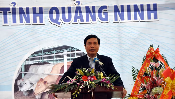 Đồng chí Nguyễn Đức Long, Phó Bí thư Tỉnh ủy, Chủ tịch UBND tỉnh phát biểu tại lễ khởi công