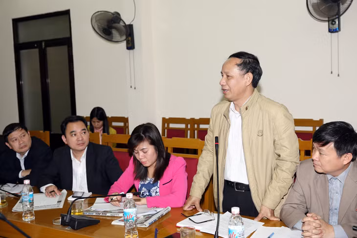 Đại diện các cơ quan báo chí phát biểu tại hội nghị.