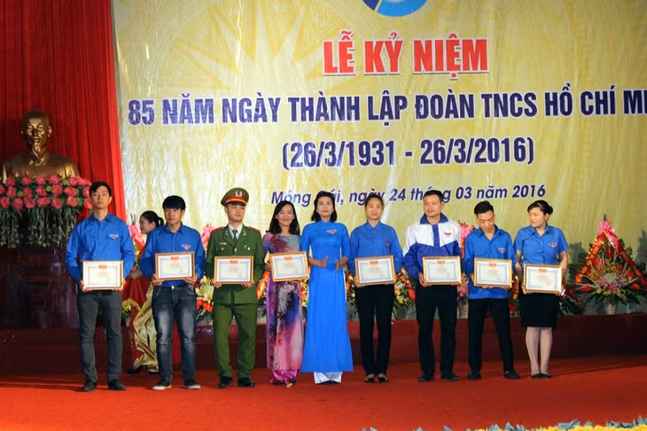Tuyên dương