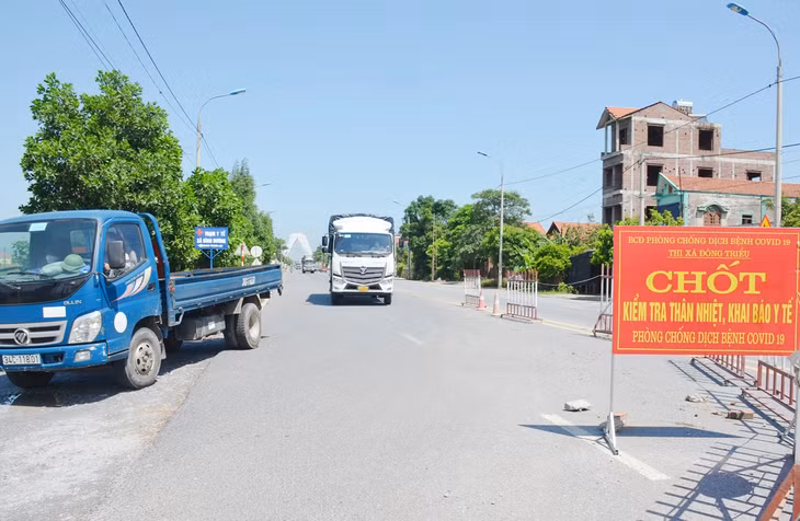Chốt kiểm soát 