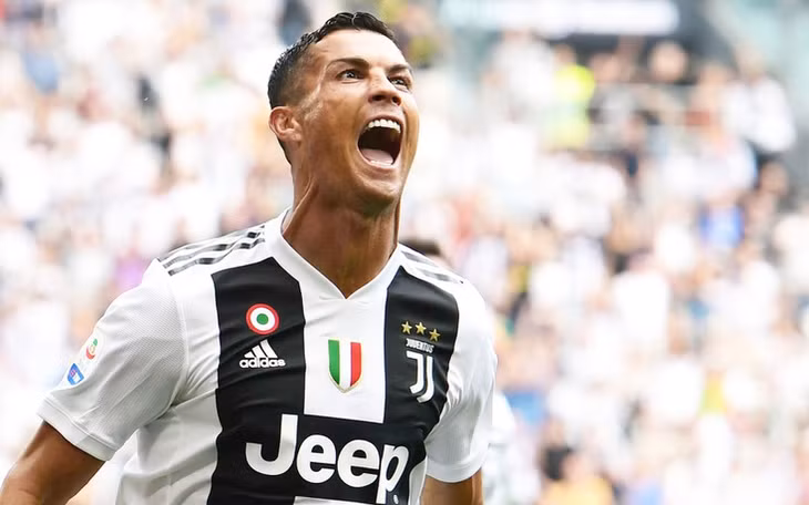 Ronaldo là cầu thủ kiếm tiền giỏi nhất thế giới (Ảnh: Getty).