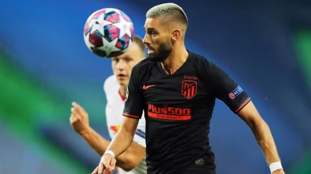  Atletico Madrid tiếp tục có sự phục vụ của Yannick Carrasco.