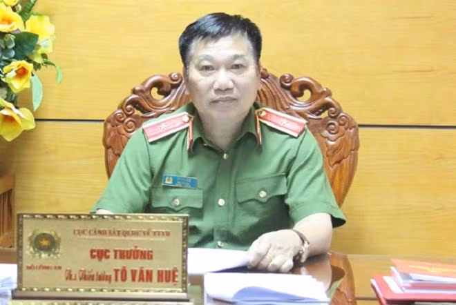 Thiếu tướng Tô Văn Huệ, Cục trưởng Cục Cảnh sát Quản lý hành chính về trật tự xã hội, Bộ Công an.