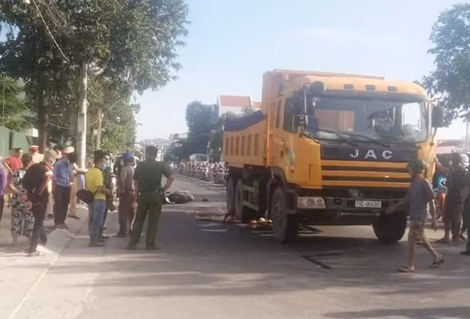 Hiện trường vụ tai nạn khiến nam thanh niên quốc tịch Nga tử vong. Ảnh: Nghĩa Trần