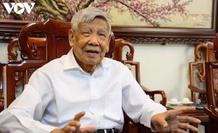 Tổng Bí thư Lê Khả Phiêu: Cán bộ không đúng thì phải xử lý nghiêm, còn cán bộ đúng thì phải bảo vệ