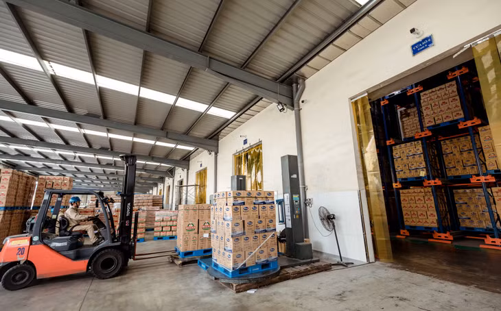Sản xuất tại Công ty TNHH Dầu thực vật Cái Lân (KCN Cái Lân, TP Hạ Long).