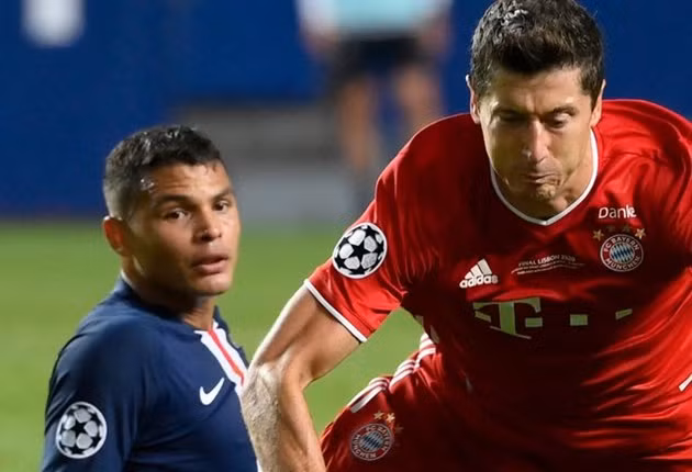  Thiago Silva rạng sáng nay.