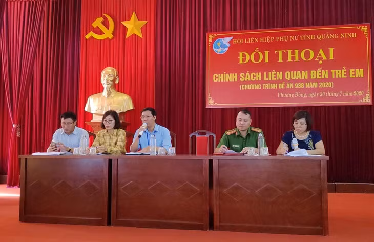 Hội LHPN tỉnh tổ chức Đối thoại các chính sách liên quan đến trẻ em tại phường Phương Đông (TP Uông Bí)