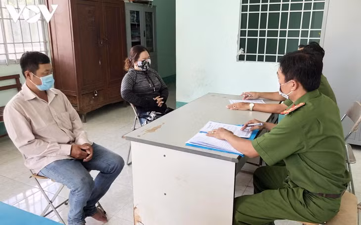 Cặp vợ chồng đã thừa nhận hành vi báo tin giả.