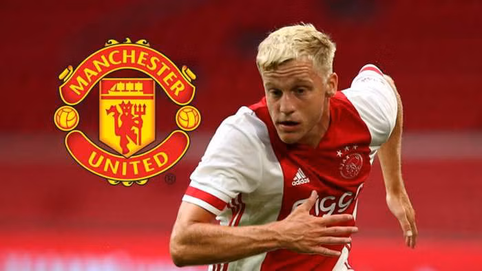 MU đạt thỏa thuận chiêu mộ Donny van de Beek (Ảnh: Getty).