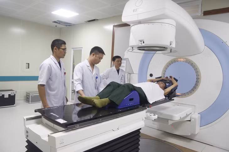Xạ trị cho bệnh nhân ung thư tại Bệnh viện Bãi Cháy 