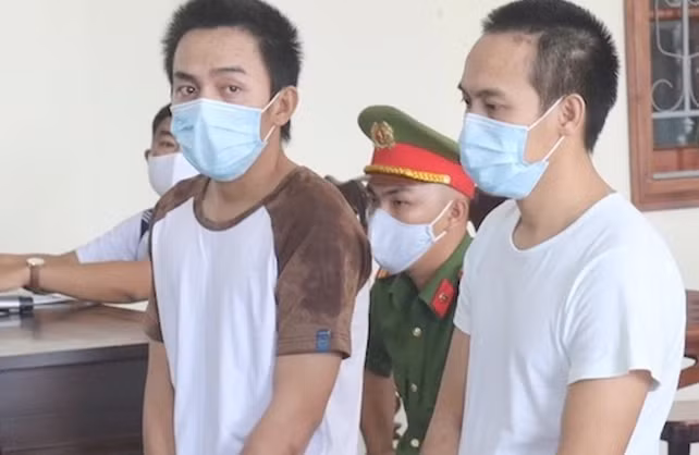 Giàu (bên phải) lãnh án tử hình, Minh lãnh án chung thân.