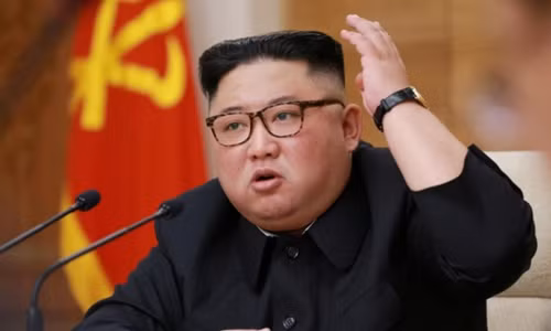 Kim Jong-un tại cuộc họp của Ban chấp hành Trung ương đảng Lao động ở Bình Nhưỡng ngày 9/4. Ảnh: KCNA.