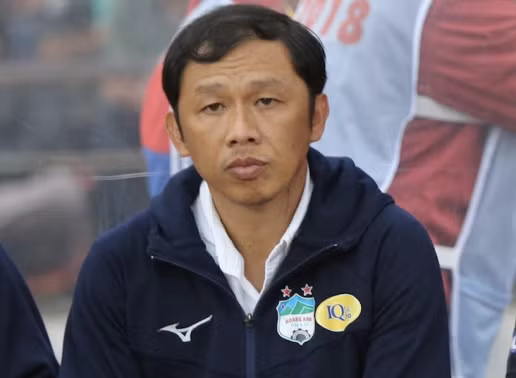  HLV Dương Minh Ninh chịu trách nhiệm sau chuỗi trận thất bại của HAGL.