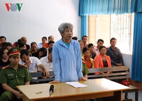  Bị cáo Huỳnh Bê tại phiên tòa.