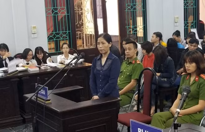 Bị cáo Hoàng Thị Hiền.