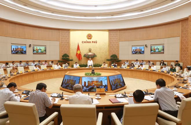 Hội nghị trực tuyến toàn quốc Sơ kết công tác bảo đảm trật tự an toàn giao thông (TTATGT) Quý 1, nhiệm vụ công tác Quý 2. Ảnh: VGP/Lê Sơn