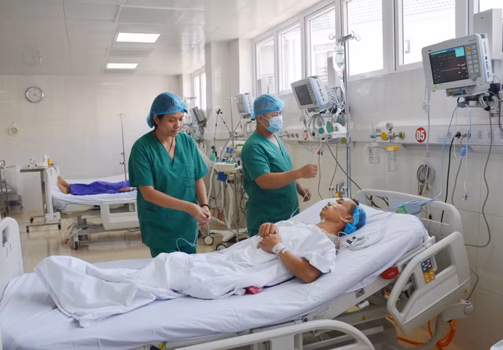 Người bệnh được chăm sóc tại phòng hậu phẫu