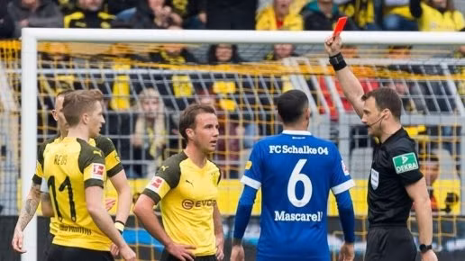  Reus vắng mặt 2 trận tới của Dortmund.