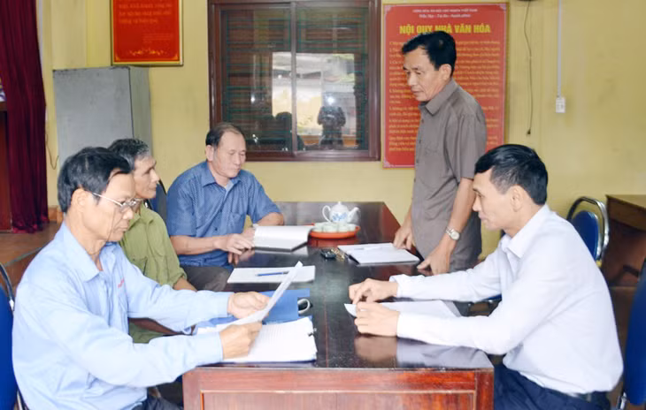 Chi hội CCB khu Vĩnh Lập (phường Mạo Khê, TX Đông Triều) giao ban triển khai các nhiệm vụ chính trị trên địa bàn dân cư.