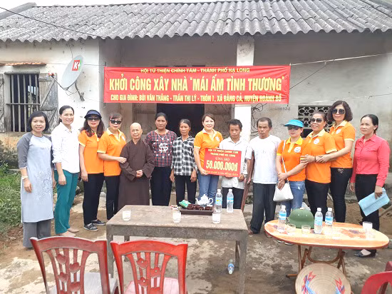 Lễ khởi công xây nhà 