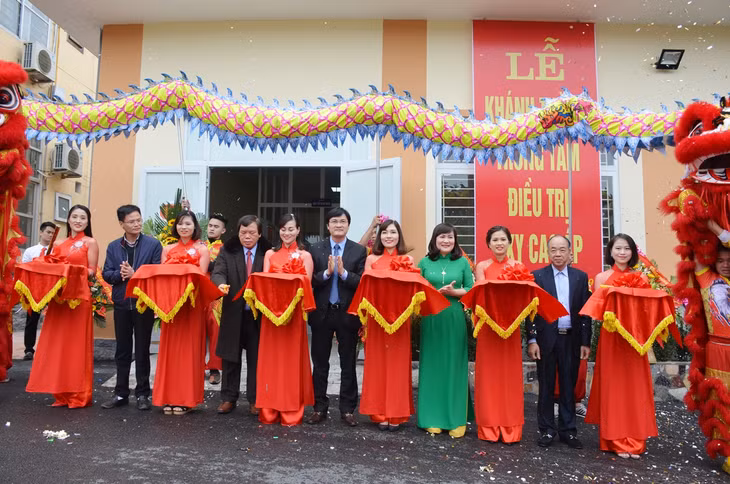 Trung tâm điều trị oxy cao áp được đưa vào sử dụng từ tháng 2/2019 tại Bệnh viện YHCT tỉnh