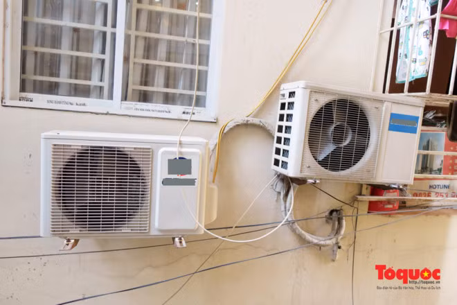 Điều hòa kêu to, đừng lo khó chữa! - ảnh 1Thời tiết nắng nóng, thêm vấn đề điều hòa kêu to khiến người dùng bức xúc, khó chịu. Ảnh: Phùng Nguyên.